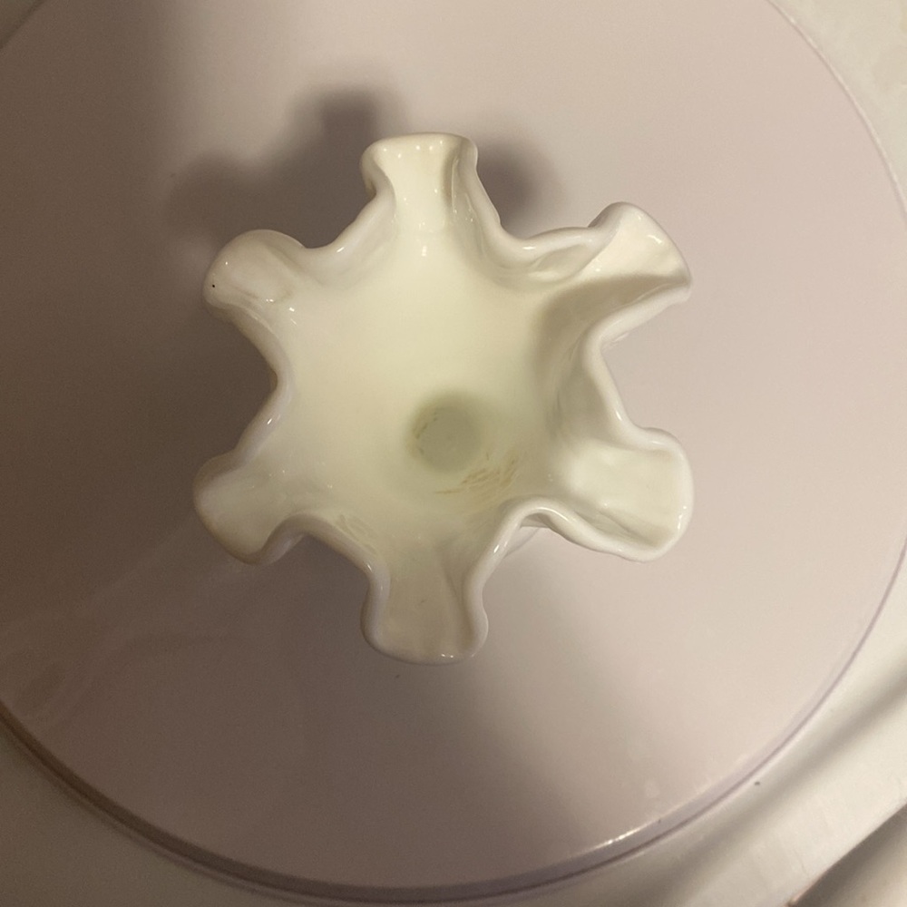 Fenton Mini Milk Glass HobNail Vase - Picture 3 of 4